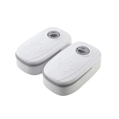 Distributeur automatique chat gris avec couvercles hermétiques fermés - 2 compartiments programmables
