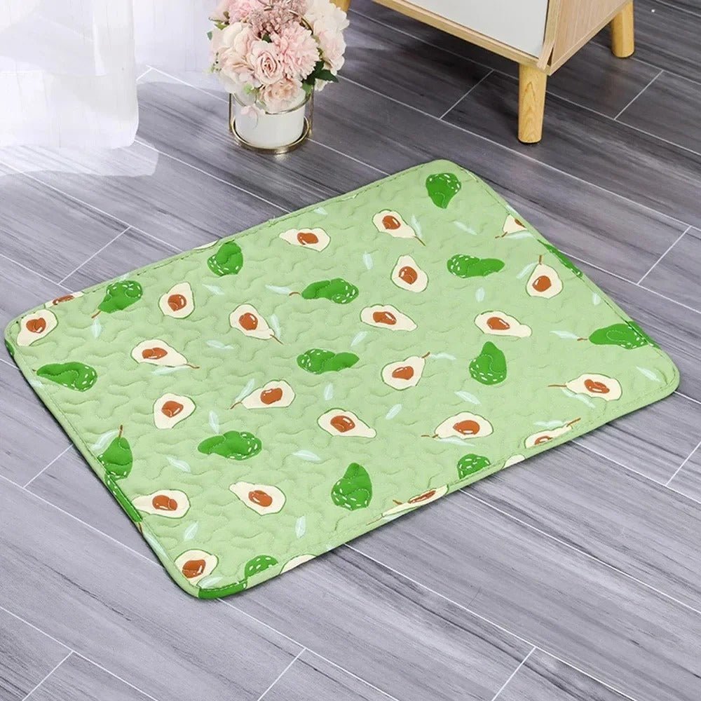 Tapis motifs avocats verts